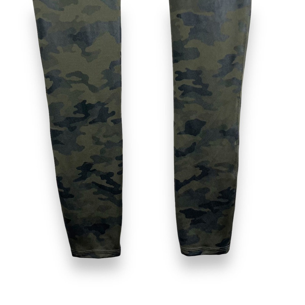 Spanx Leggings Womens Small Camo Faux Leather Green Black High Rise - Picture 8 of 12